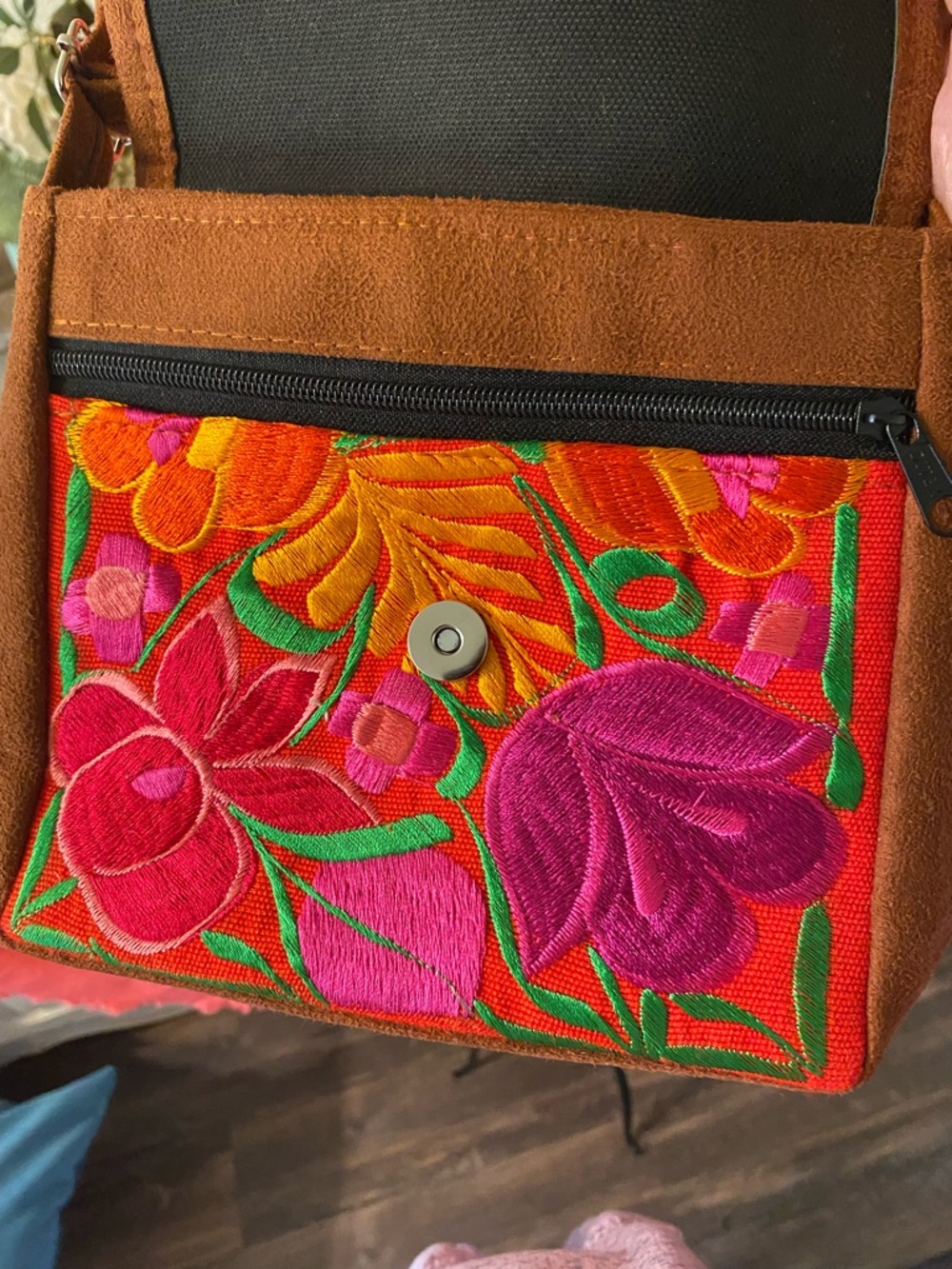 Hand-Embroidered Floral Crossbody Bag in Pink & Orange - Picture 4 of 10